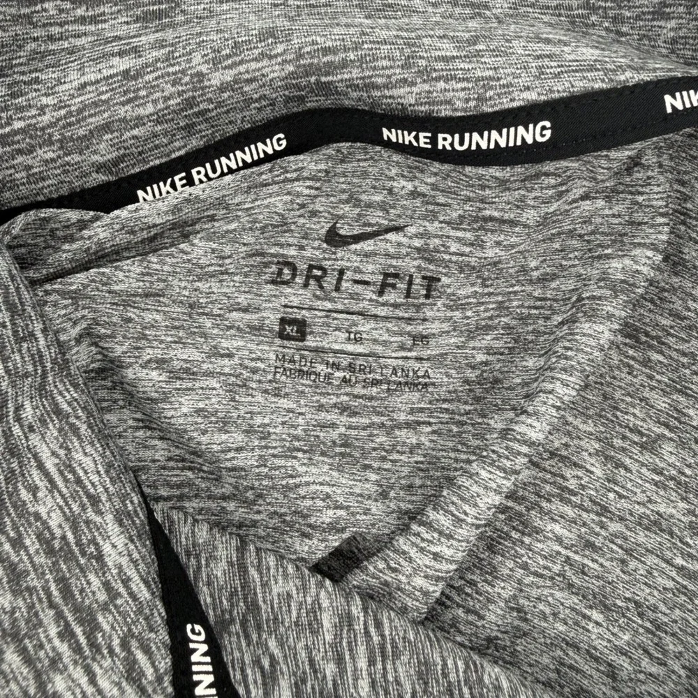 Nike Dri-FIT Running‎ Quarter Zip Long Sleeve Pullover Top Gray XL